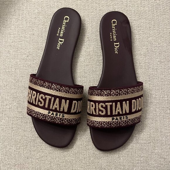 Christian Dior Slide Sandal 37.5 (Size 7) - Picture 3 of 7